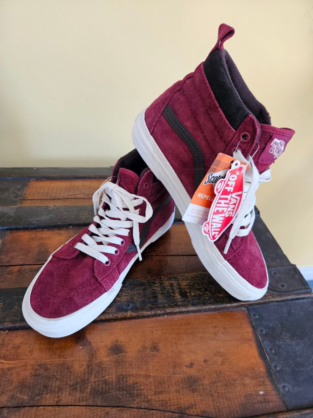NWT Vans SK8-MTE Off The Wall High Top